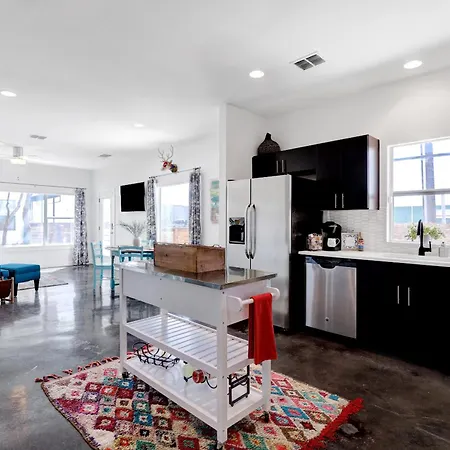 Urban - A Birdy Vacation Rental